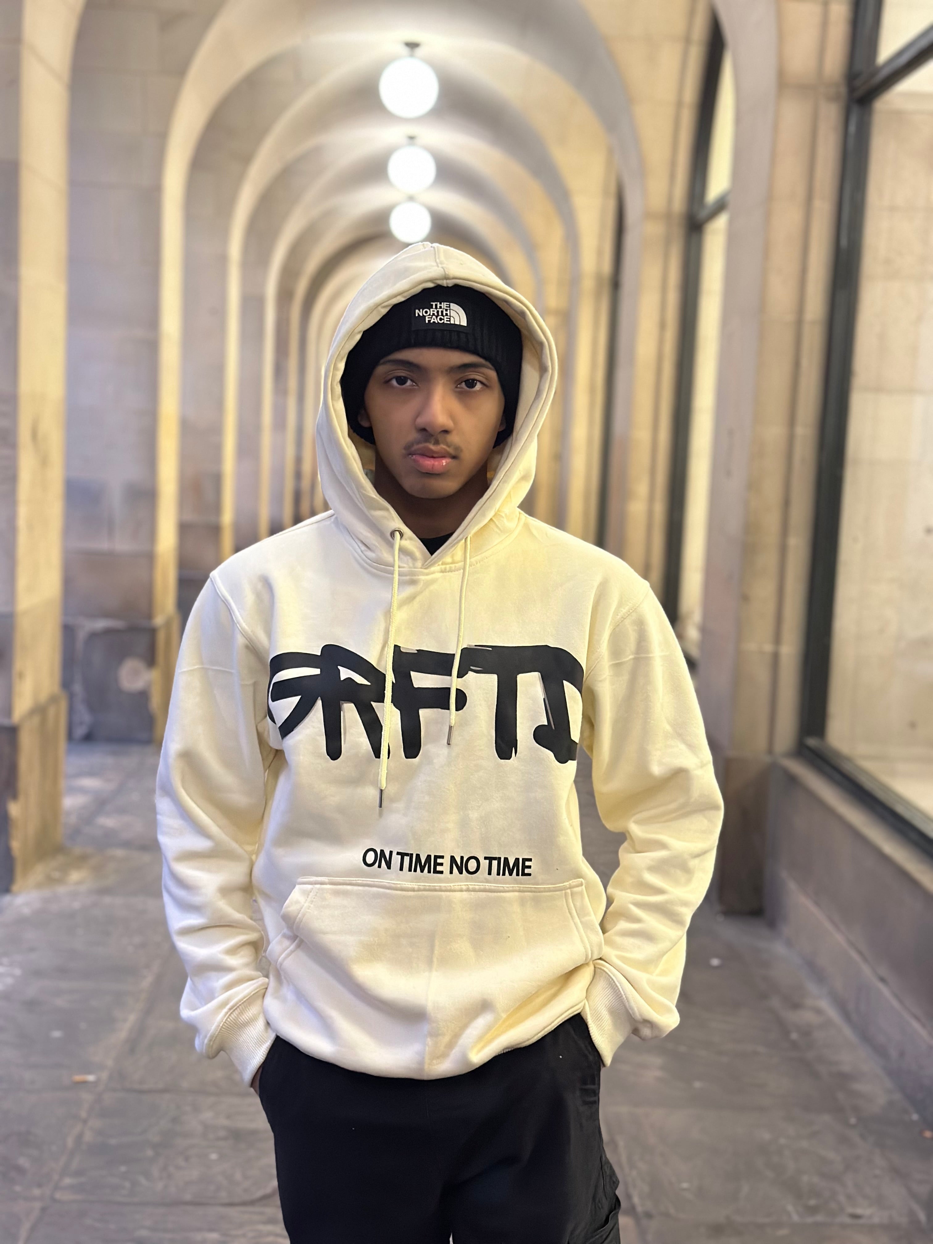 GRFTD - CRÈME DE LA CRÈME - HOODIE.